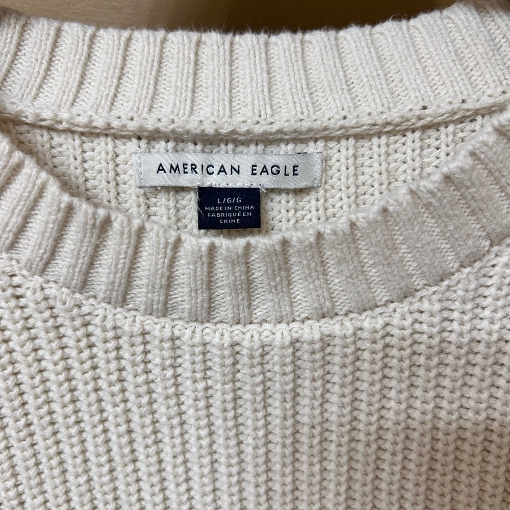 American Eagle Outfitters Women's Cream Sweater